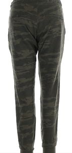 Sanctuary green camouflage sweatpants